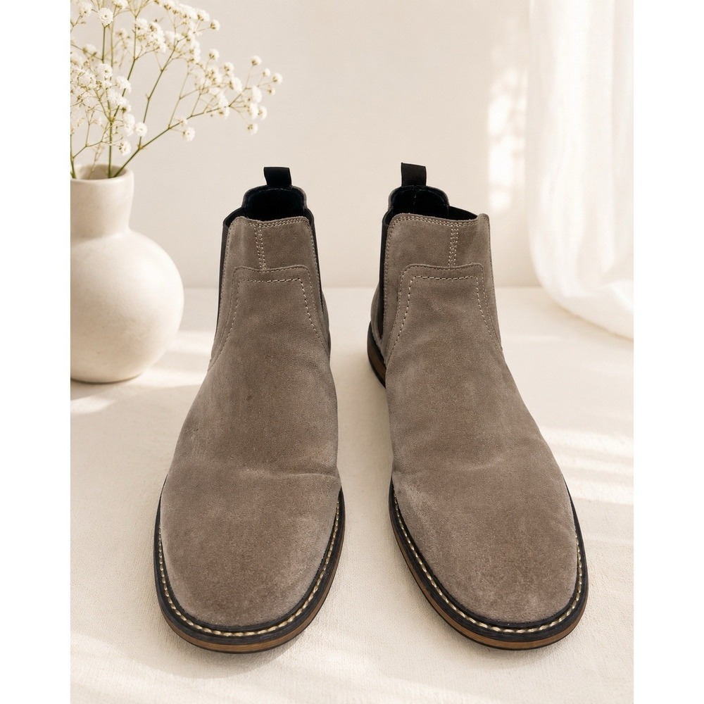 Public Opinion Men's Chelsea Boot Size 10 Brown Suede